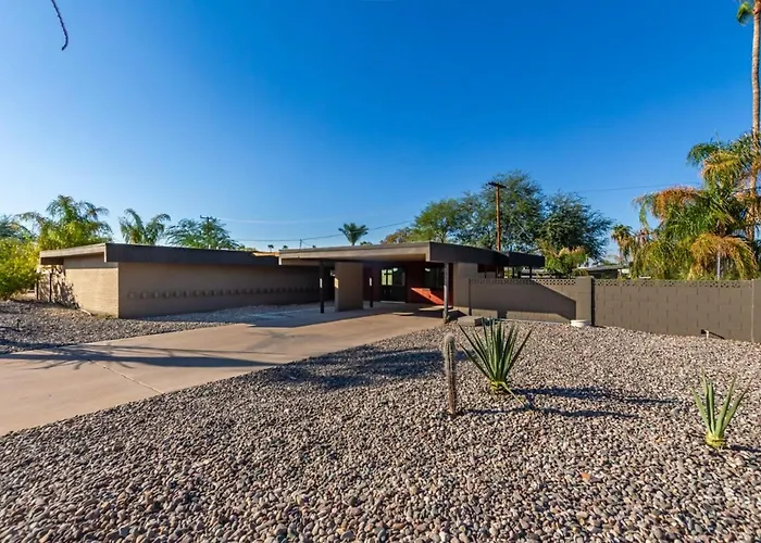 Ferienhaus Mid-century Escape *